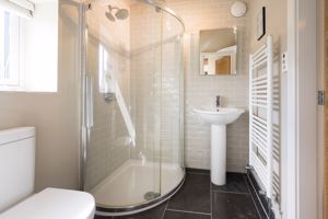 En Suite- click for photo gallery